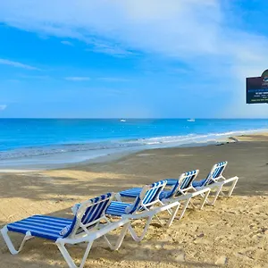 https://coco-la-palm-seaside-resort.hotelsnegriljamaica.com